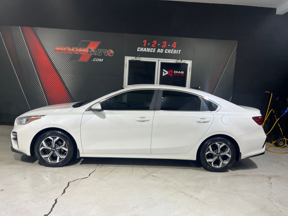 Kia Forte 2019 - Image 1