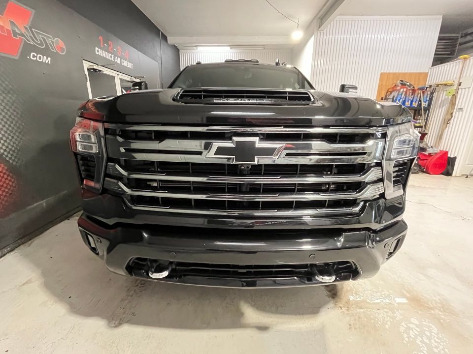 Chevrolet Silverado 2500HD 2024 - Image 9