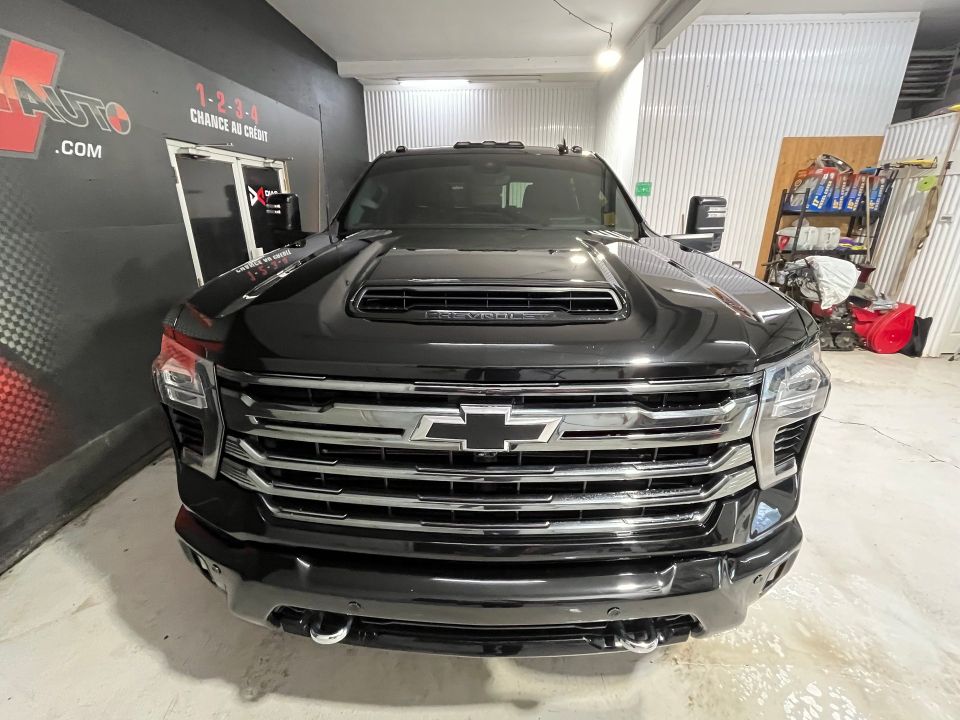 Chevrolet Silverado 2500HD 2024 - Image 10