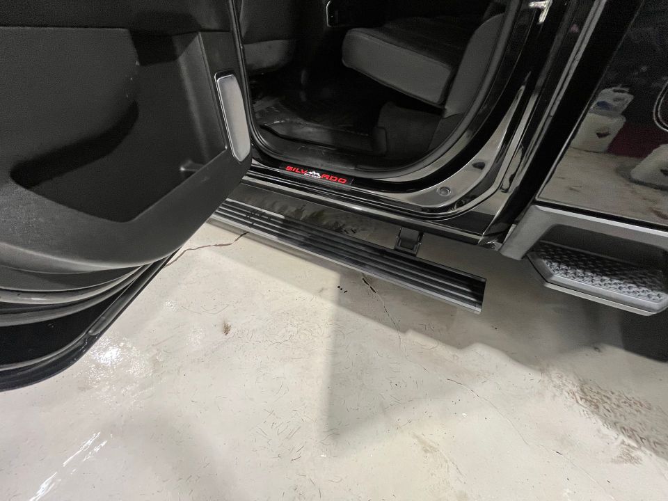 Chevrolet Silverado 2500HD 2024 - Image 17