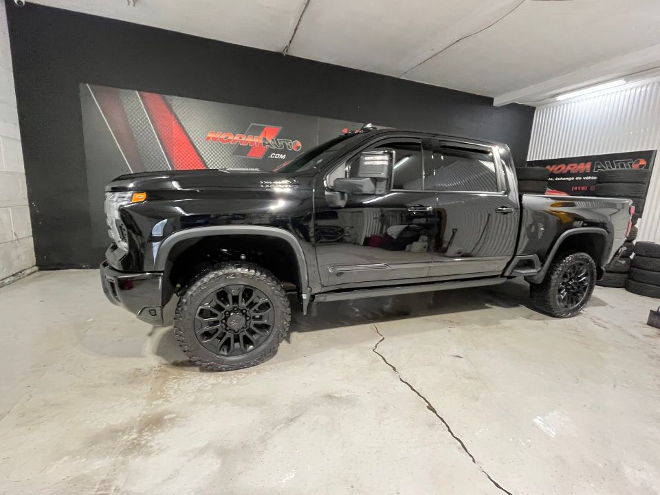 Chevrolet Silverado 2500HD 2024 - Image 3